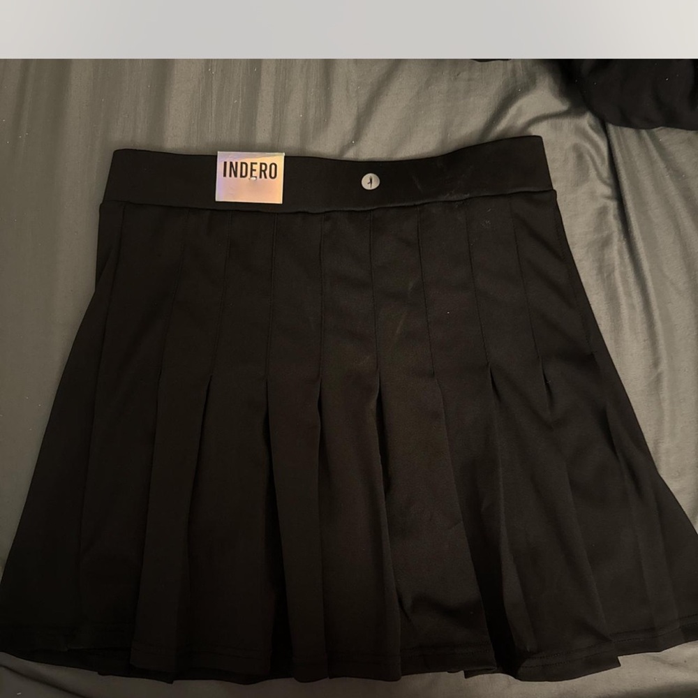 Women's Black Skirt